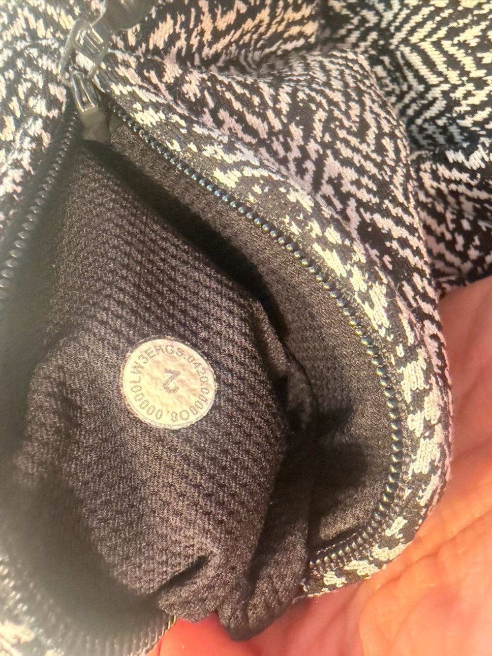 Lululemon Runderful Long Sleeve Herringbone 2 EUC! - Picture 6 of 6